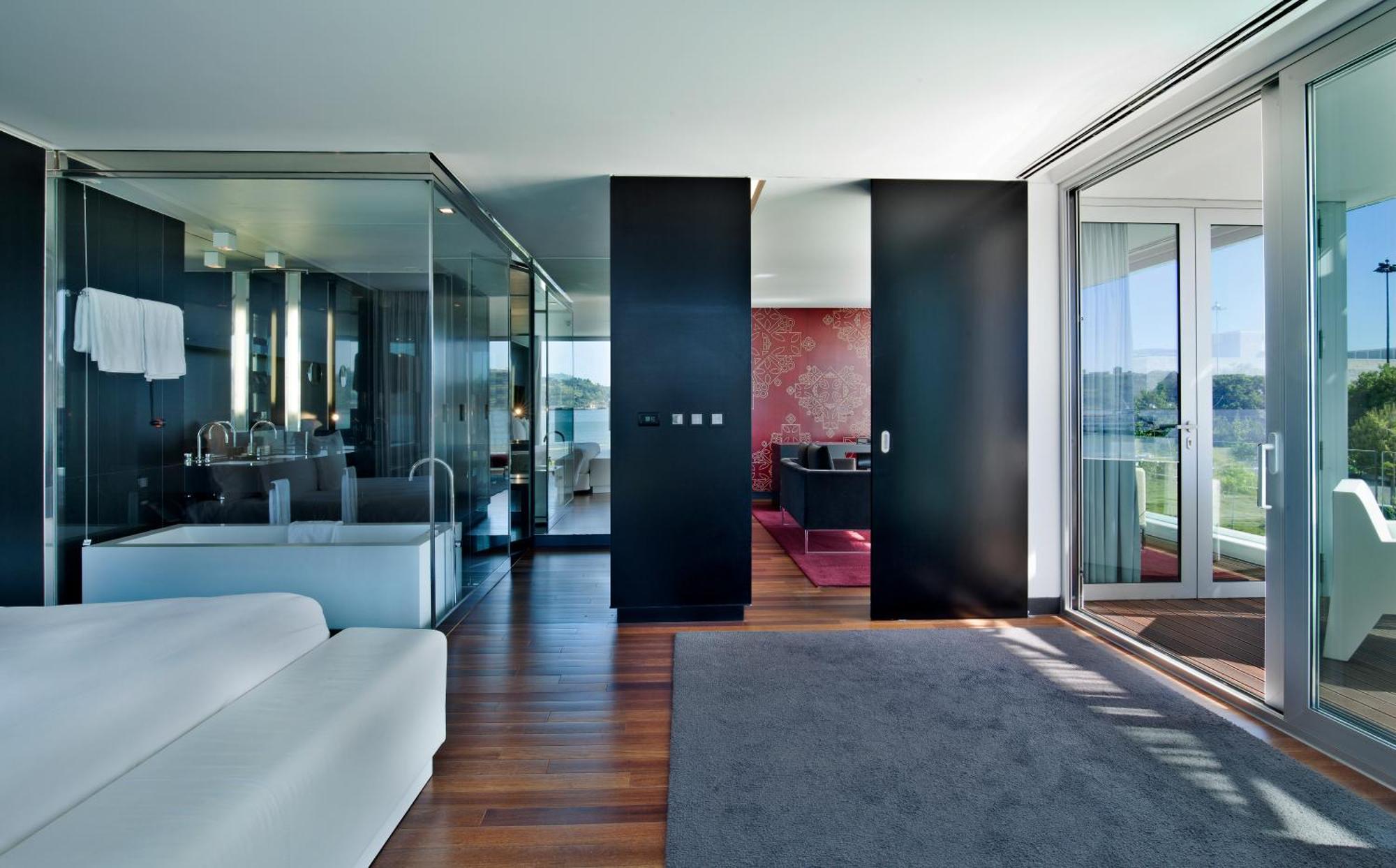 Suite met Kingsize Bed en Balkon